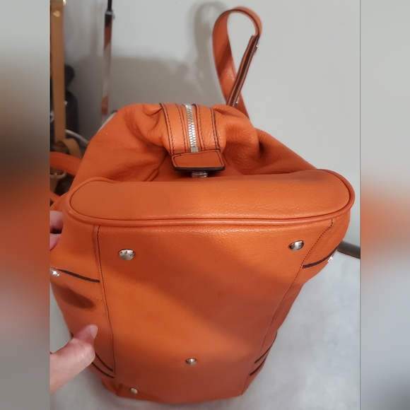 MCM Orange Leather Duffle/Weekender Bag - Picture 2 of 16